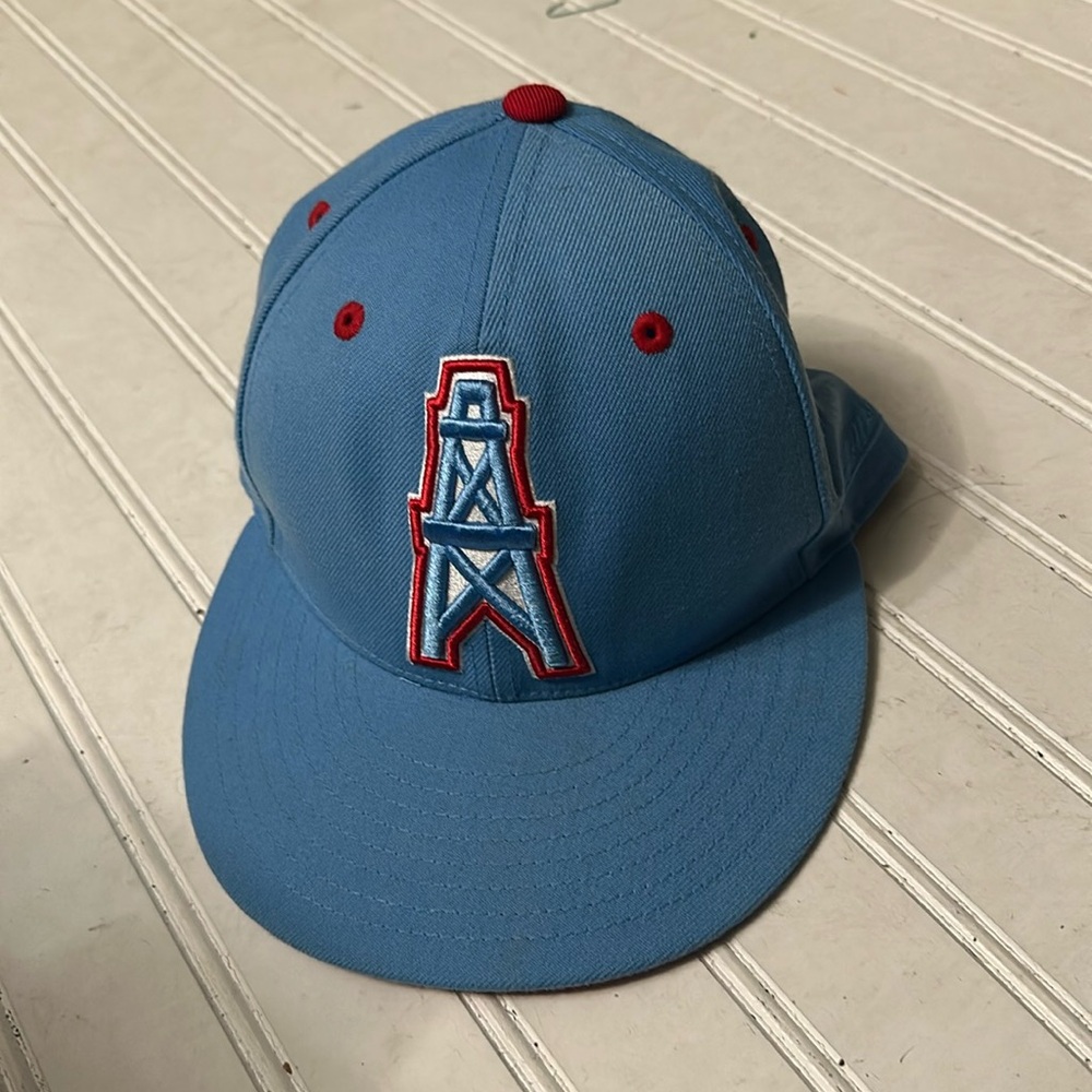 Mitchell & Ness Houston Oilers Powder Blue Fitted Hat Size 7 3/8